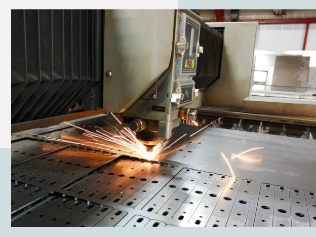 Лазерная резка металла в Лениногорске от 619 руб.